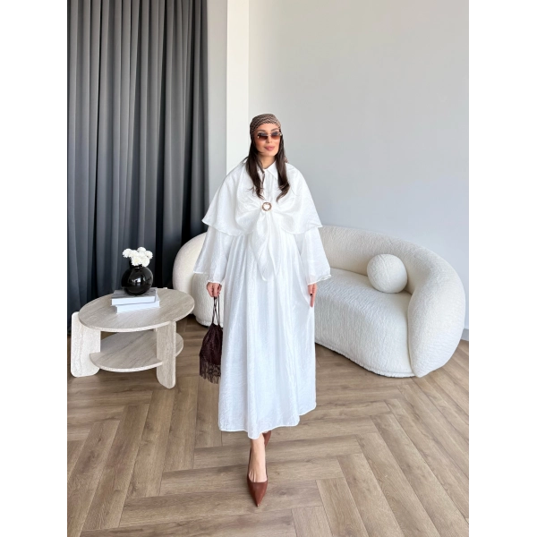 Qu - Quase Pelerin Detay Etek Takım - Beyaz