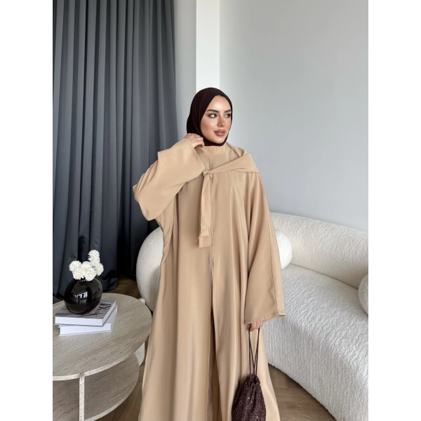 Bel - Zyra Omuz Şallı Yırtmaçlı Takım - Camel