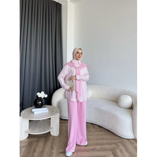Pwn - Felan Çizgi Detay Atkılı Oysh Takım - Pembe