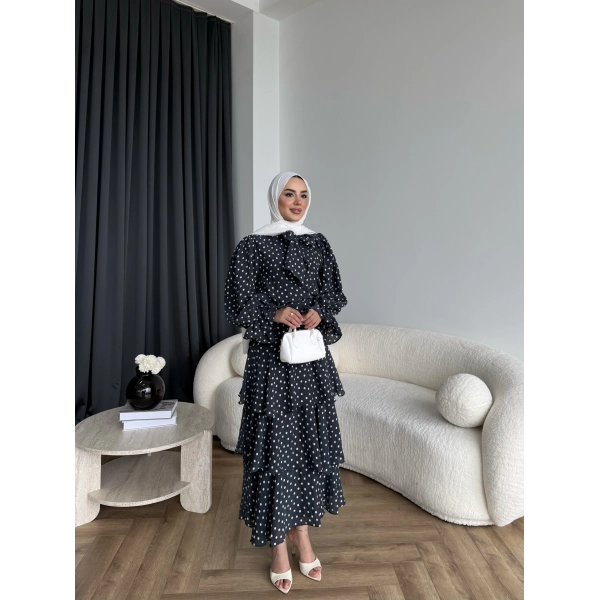 Tb - Ponpon Kat Kat Etekli Takım - Siyah