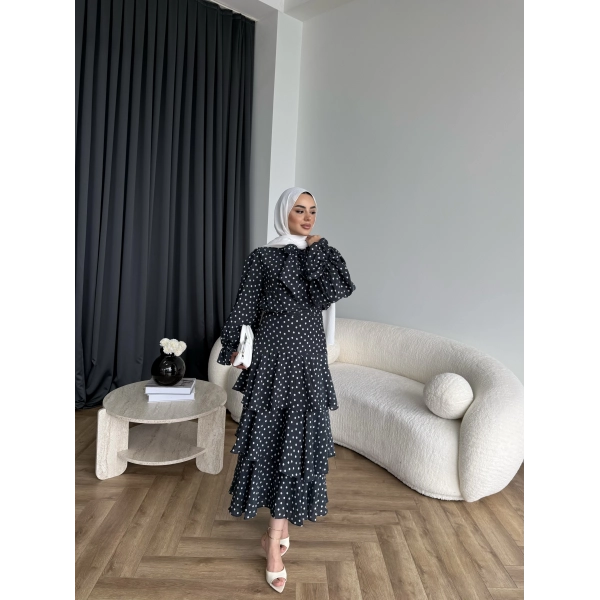 Tb - Ponpon Kat Kat Etekli Takım - Siyah