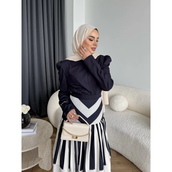 Ng - Betty Takım Çizgili