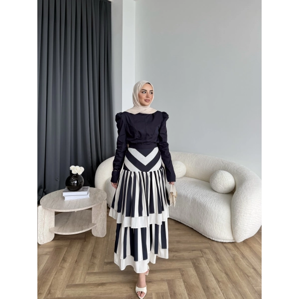 Ng - Betty Takım Çizgili