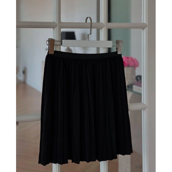 Alt Kısmı Fırfırlı Beli Lastikli İçlik - Siyah