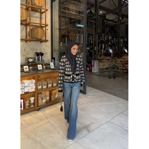 Baklava Desen Hırka - Siyah