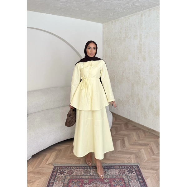 Belden Oturtmalı Etekli Takım - Sarı