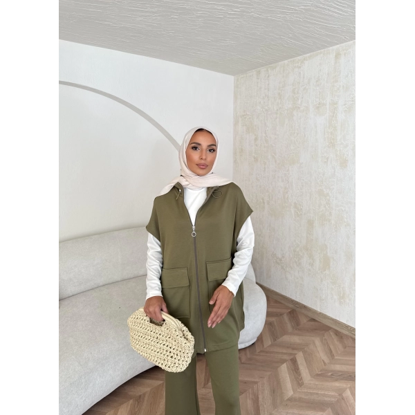 Bluen yelekli Takım - Yeşil