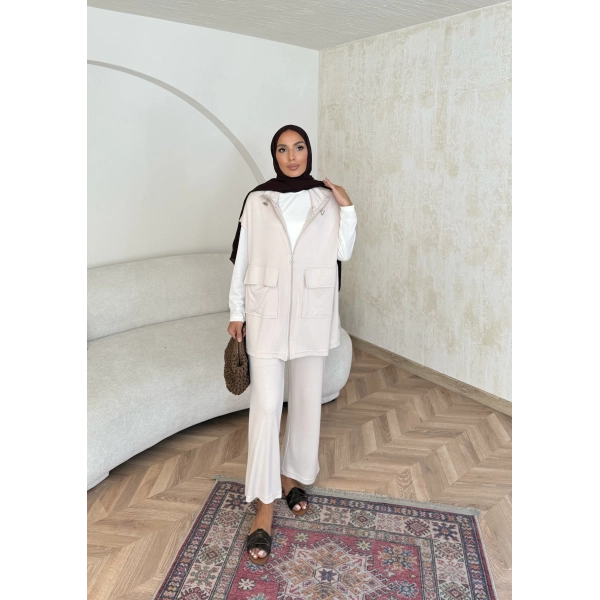 Bluen Yelekli Takım - Bej