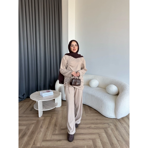 Btç-Özdet Yan Büzgülü Takım - Bej