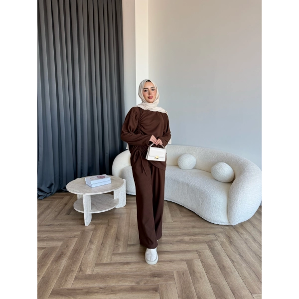 Btç-Özdet Yan Büzgülü Takım - Kahve