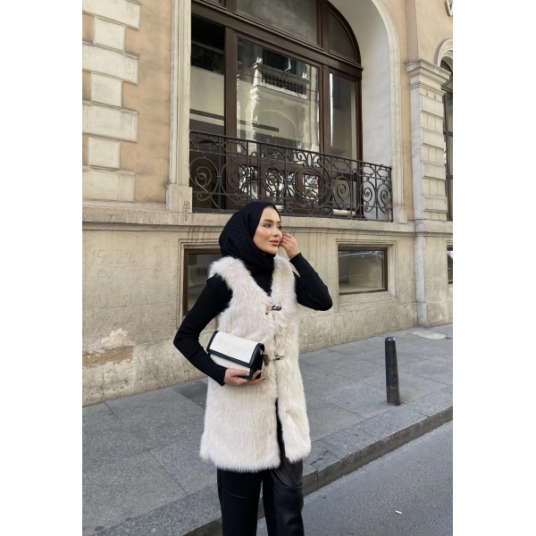 Düğmeli Kürk Yelek - Bej