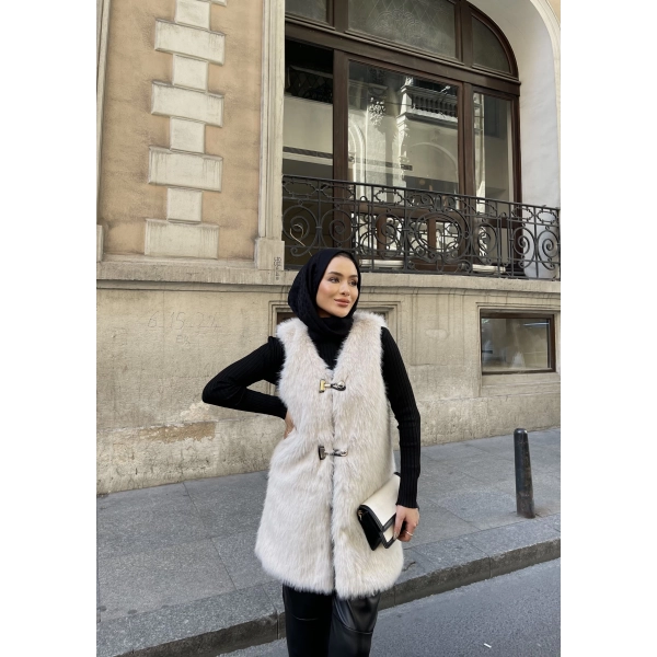 Düğmeli Kürk Yelek - Bej