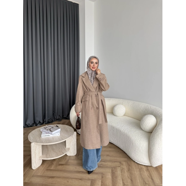 Edalla Kaşe Kaban - Camel