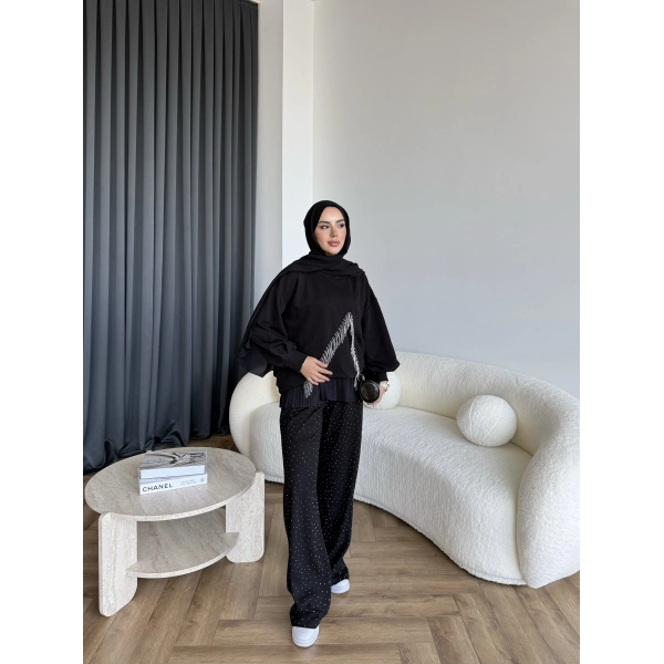 Ela Taş Detaylı Sweat - Siyah