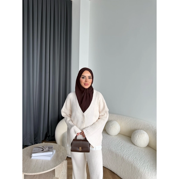 Elenor Düğmeli Triko Takım - Bej