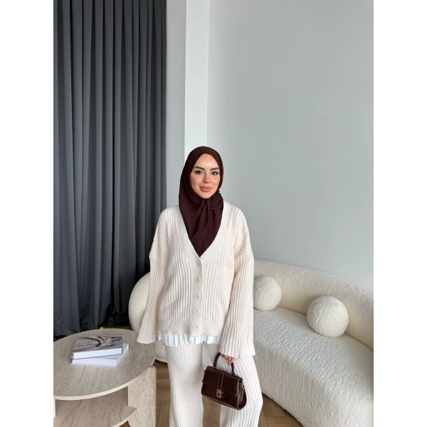 Elenor Düğmeli Triko Takım - Bej