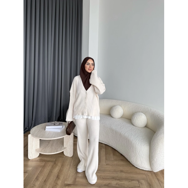 Elenor Düğmeli Triko Takım - Bej