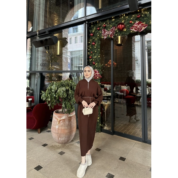 Fermuar Detaylı Triko Elbise - Acı Kahve