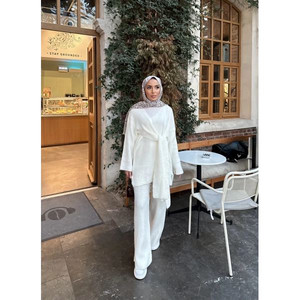 Fireya Bağlamalı Triko Takım - Ekru