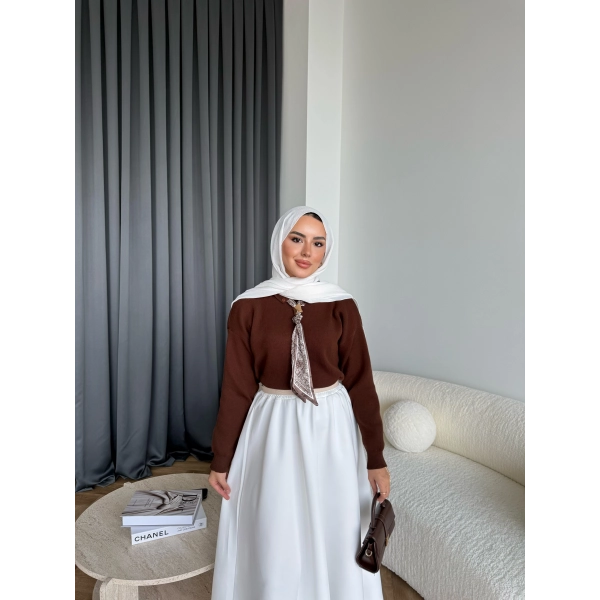 Fiyonklu Kazak - Acı Kahve