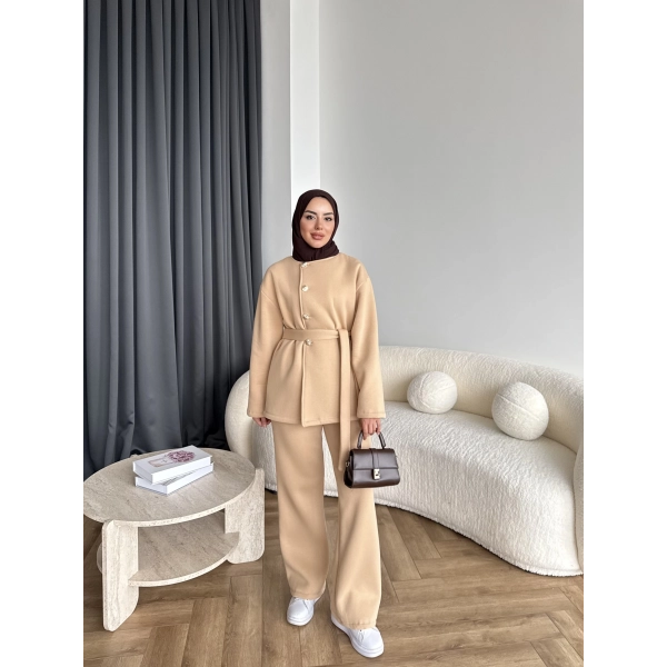 Gold Düğmeli 3 İplik Takım - Krem