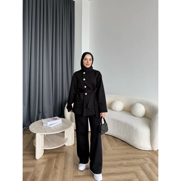 Gold Düğmeli 3 İplik Takım - Siyah