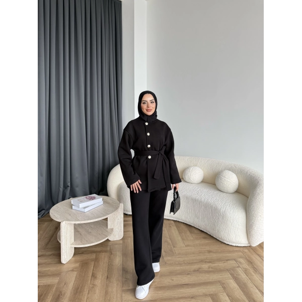 Gold Düğmeli 3 İplik Takım - Siyah