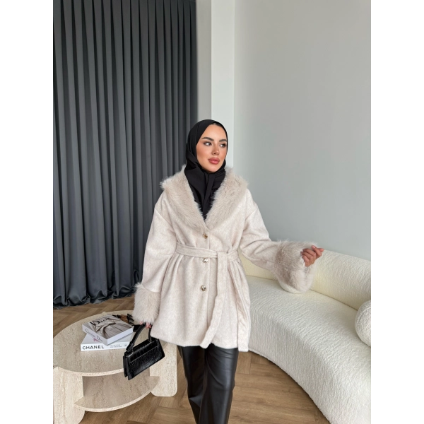 Gold Düğmeli Mont - Bej