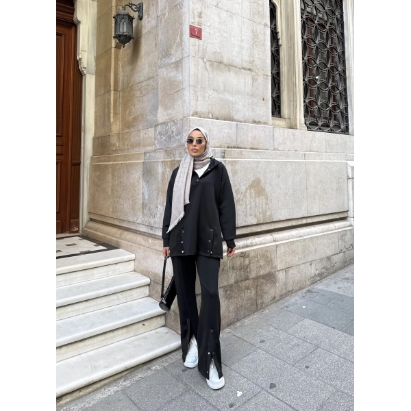 Kamar Düğmeli Takım - Siyah