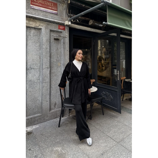 Kuşaklı Triko Takım - Siyah