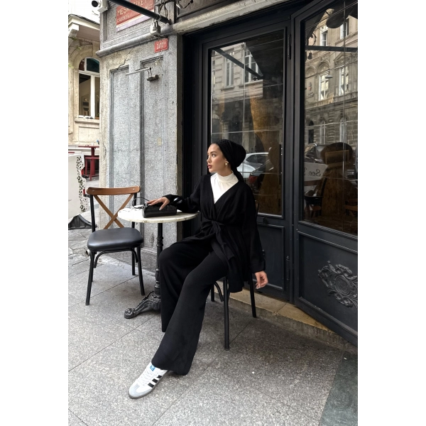 Kuşaklı Triko Takım - Siyah