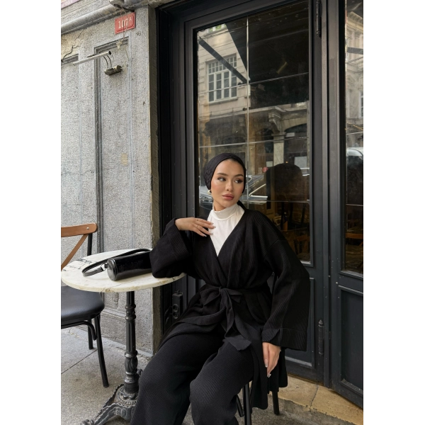 Kuşaklı Triko Takım - Siyah