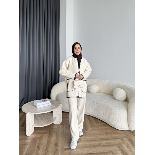 Kuzy Cepli Triko Takım - Bej