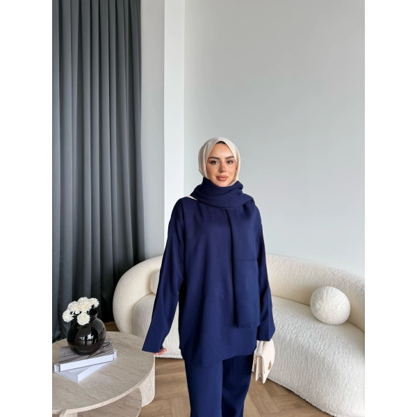 Mb- Berly Atkı Detay Triko Takım - Lacivert