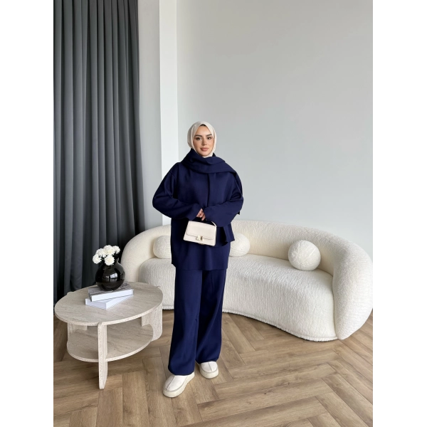 Mb- Berly Atkı Detay Triko Takım - Lacivert