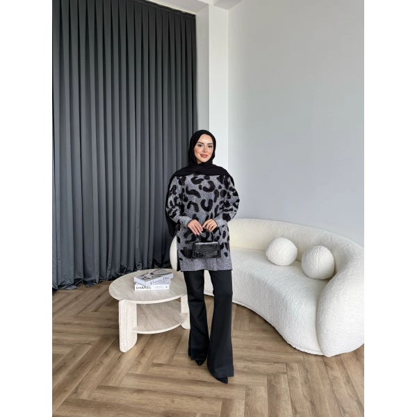 Miya Desenli Kazak - Siyah