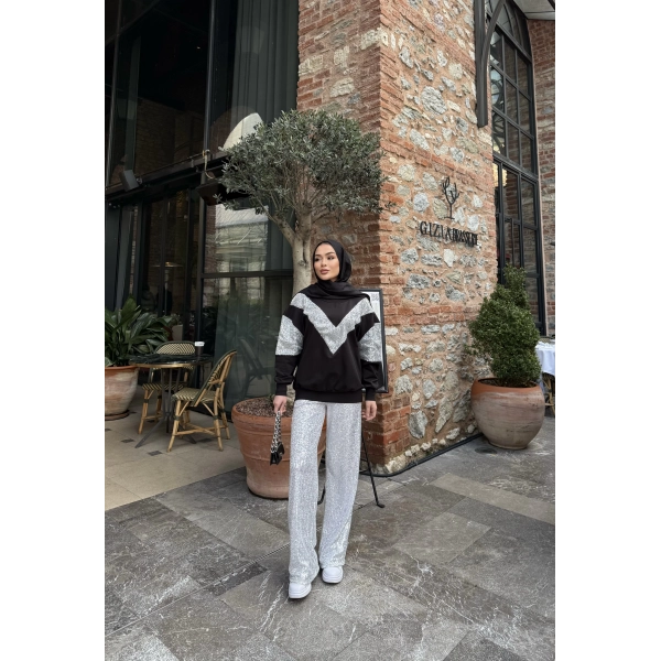 Molla Pul Detaylı Sweat Takım - Siyah