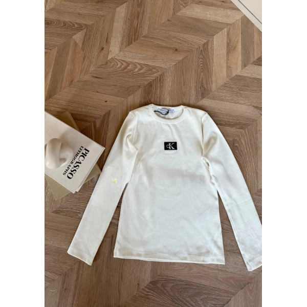 Muadil İçlik - Beyaz