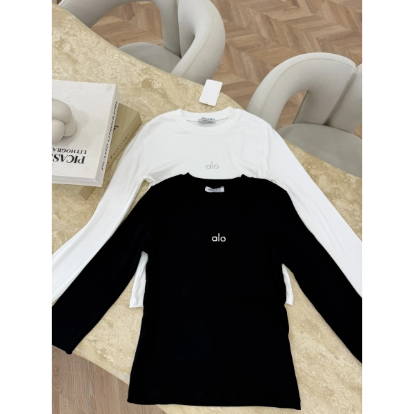 Muadil Ön Yazılı A Parmak Geçmeli Body - Siyah