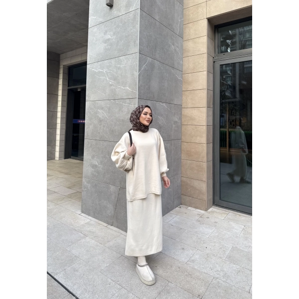 Nes Balon Kol Etekli Triko Takım - Bej