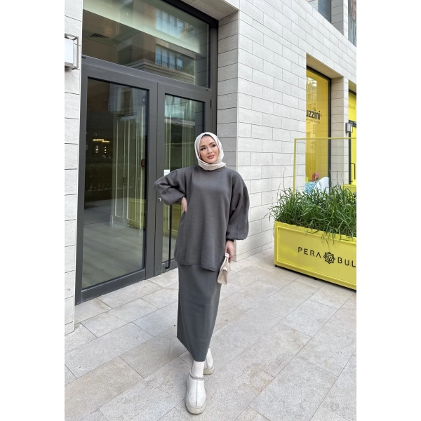 Nes Balon Kol Etekli Triko Takım - Haki