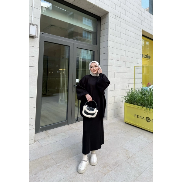 Nes Balon Kol Etekli Triko Takım - Siyah