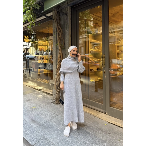 Nes Yaka Triko Elbise - Gri