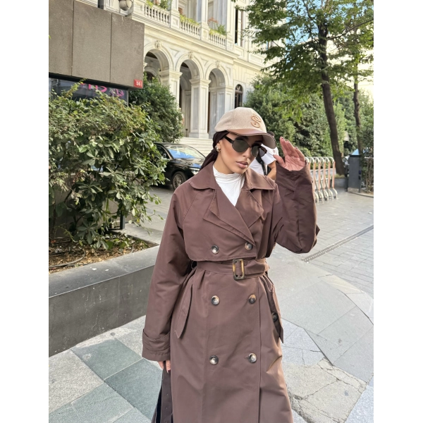 Nesren Arka Kısmı Düğmeli Trenç - Kahve