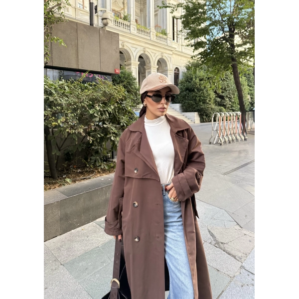 Nesren Arka Kısmı Düğmeli Trenç - Kahve