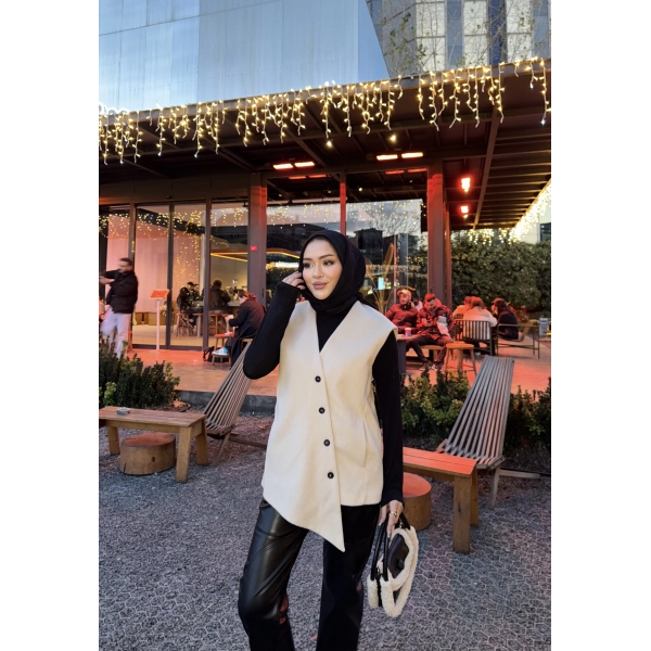 Önü Çapraz Düğmeli Yelek - Bej