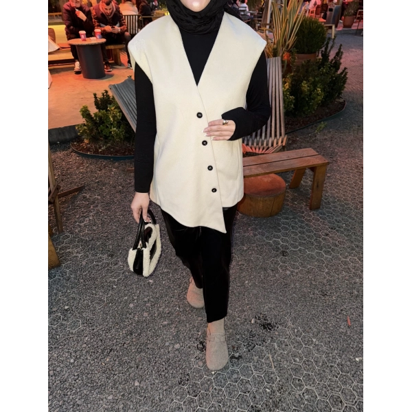 Önü Çapraz Düğmeli Yelek - Bej