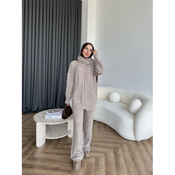 Örgü Atkı Detaylı Triko Takım - Vizon