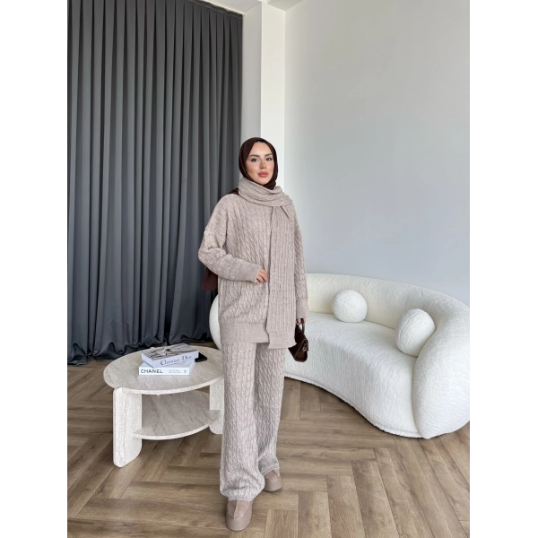 Örgü Atkı Detaylı Triko Takım - Vizon