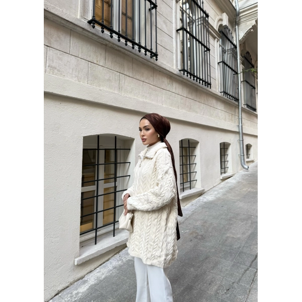 Örme Desen Triko Kazak - Bej